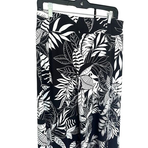 Talbots Jersey Maxi Skirt Silhouette Ferns Tropical Floral Black Stretch Small S - Picture 2 of 8